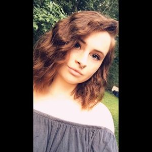 Meet your Posher, Jenna